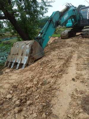 ฝากขายครับ โกเบลโก้ Mark Six Super เครื่องดีเครื่องเดิมปั้มเดิมไฟฟ้าเต็ม บูมอาร์มสวยรถใช้งานอยู่เอกสารสัญญาซื้อขาย ขายด่วน 650000 บาท ต่อรองหน้างาน 063 635 9242 AIS 083 7735 338 Dtac