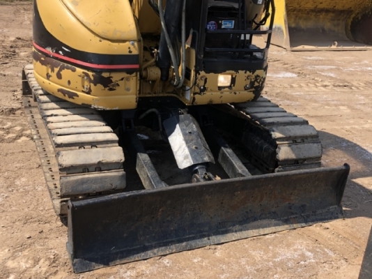 ขายรถขุด CAT 305SR คอนโทรลสั้น ปั๊มนิ้ว นำเข้าเองจากญี่ปุ่น สภาพสวยพร้อมใช้ มีVDOการทำงานครับ