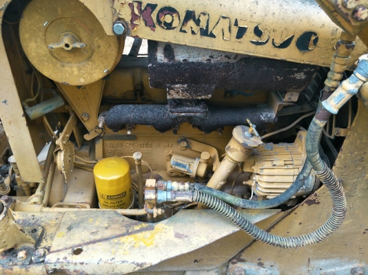 มี VDO ให้ชม.KOMATSU D20P-3 ราคา 85000