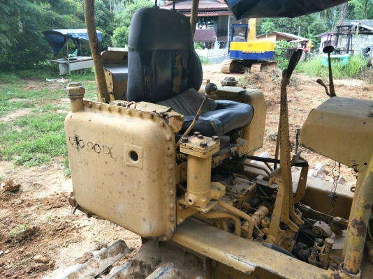 มี VDO ให้ชม.KOMATSU D20P-3 ราคา 85000