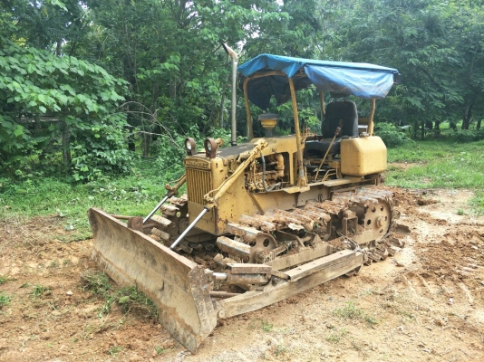 มี VDO ให้ชม.KOMATSU D20P-3 ราคา 85000