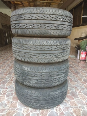 ขายยางmaxxis  210/45/17  ปี 2017