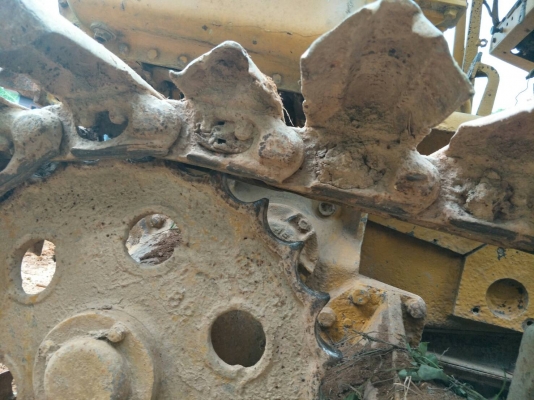 มี VDO ให้ชม.KOMATSU D20P-3 ราคา 85000