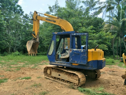 มี VDO ให้ชม.KOMATSU PC60-2 ราคา 350000