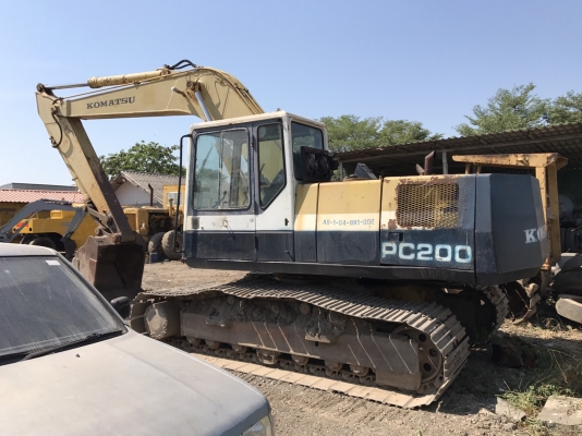 ขายKOMATSU PC200-5 พร้อมใช้งาน เอกสารเล่มทะเบียน