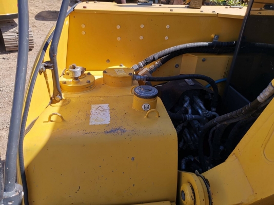 ขาย!! >>> Komatsu Pc70 รุ่น 8 ไมล์ 4,5xx ชม. รถสวย <<< เบอร์ติดต่อ 098-7155789 086-4631102