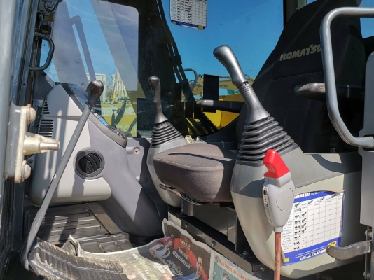 ขาย!! >>> Komatsu Pc70 รุ่น 8 ไมล์ 4,5xx ชม. รถสวย <<< เบอร์ติดต่อ 098-7155789 086-4631102