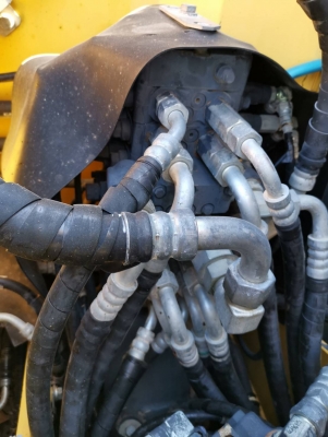 ขาย!! >>> Komatsu Pc70 รุ่น 8 ไมล์ 4,5xx ชม. รถสวย <<< เบอร์ติดต่อ 098-7155789 086-4631102