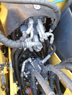 ขาย!! >>> Komatsu Pc70 รุ่น 8 ไมล์ 4,5xx ชม. รถสวย <<< เบอร์ติดต่อ 098-7155789 086-4631102