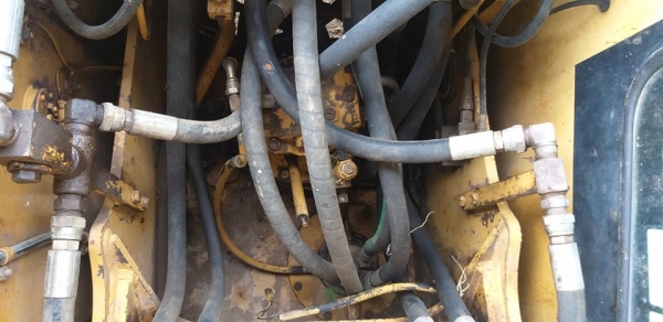 ขาย!! >>> CAT 311B รถพร้อมใช้งาน เครื่องปั้มแห้ง <<< เบอร์ติดต่อ 098-7155789 086-4631102