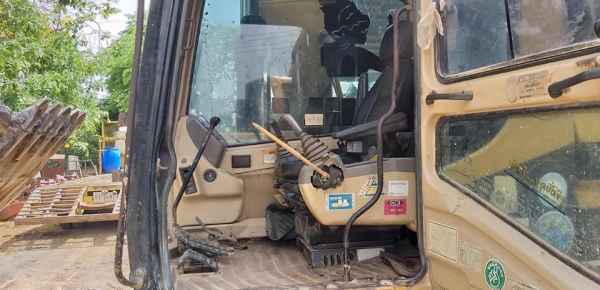 ขาย!! >>> CAT 311B รถพร้อมใช้งาน เครื่องปั้มแห้ง <<< เบอร์ติดต่อ 098-7155789 086-4631102