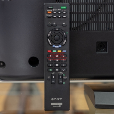 LCD TV SONY รุ่น KLV-32T550A ขนาด 32 นิ้ว สภาพดี ใช้ได้ปกติ LCD TV SONY รุ่น KLV-32T550A ขนาด 32 นิ้ว สภาพดี ใช้ได้ปกติ
