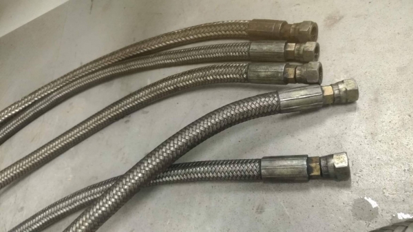 สายถักสเตนเลสแรงดันไฮดรอลิค