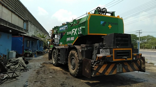 ขายเครน 25ตัน M4 พร้อมทะเบียน โทร 096-9426519 081-3479292 ขายเครน 25ตัน M4 พร้อมทะเบียน โทร 096-9426519 081-3479292