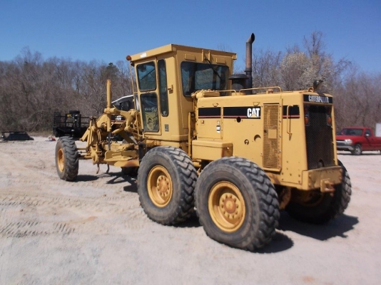 ขายรถเกรด 140G#72V10,900  พร้อม Scarifier หน้า ราคาน่าฟังเลยครับคันนี้ รถอยู่ USA สั่งง่ายๆครับ