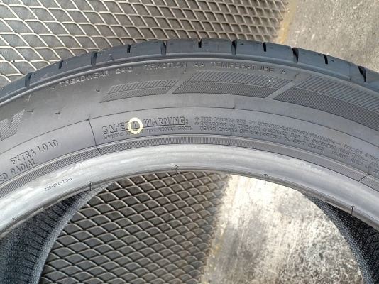 TOYO PROXES SPORT SUV 265/45R20 ยางปี19 เส้นละ 11,000 บาท