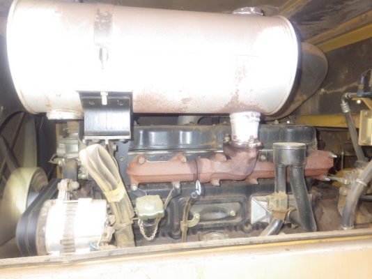 ขายรถตักล้อยาง ยี่ห้อ TCM รุ่น 835-2