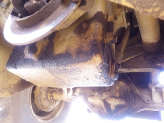 ขายรถตักล้อยาง ยี่ห้อ TCM รุ่น 835-2