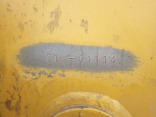 ขายรถตักล้อยาง ยี่ห้อ TCM รุ่น 835-2