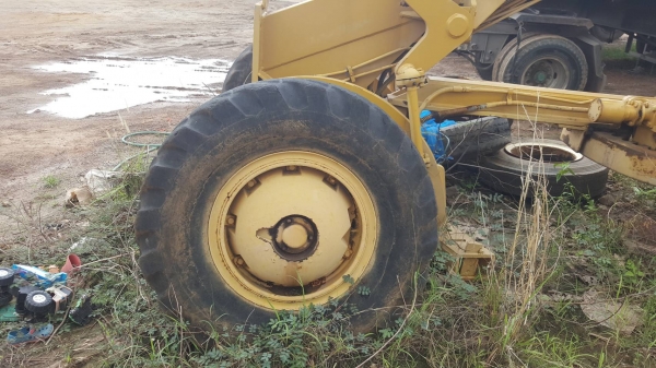 ขายตามสภาพ รถเกรด WABCO เครื่องพังเสื้อสูบทะลุ เกียร์ดี ระบบไฮดรอริคครบ เอกสารใบซื้อขาย ราคาต่อรองได้