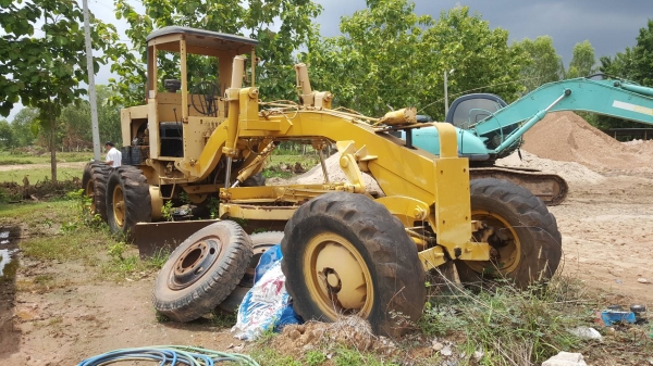 ขายตามสภาพ รถเกรด WABCO เครื่องพังเสื้อสูบทะลุ เกียร์ดี ระบบไฮดรอริคครบ เอกสารใบซื้อขาย ราคาต่อรองได้