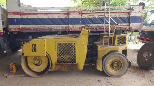 ขาย รถบด ขนาด 3.5 ตัน ล้อเหล็กหน้า-ยางหลัง เอวอ่อน รถขับใช้งานได้ เอกสารใบซื้อขาย