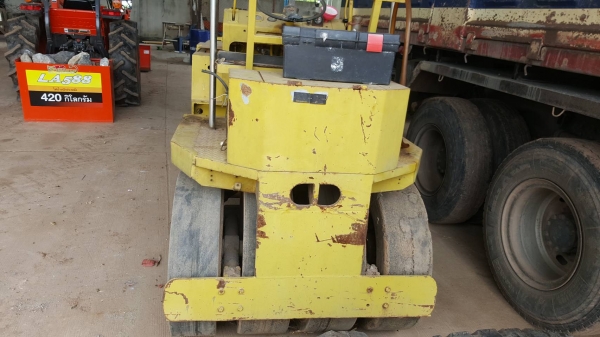 ขาย รถบด ขนาด 3.5 ตัน ล้อเหล็กหน้า-ยางหลัง เอวอ่อน รถขับใช้งานได้ เอกสารใบซื้อขาย