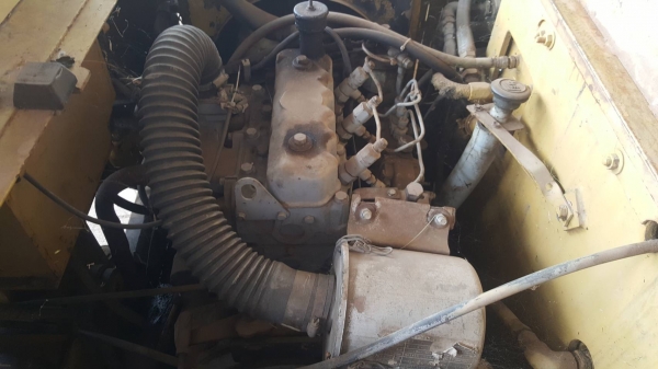 ขาย รถบด ขนาด 3.5 ตัน ล้อเหล็กหน้า-ยางหลัง เอวอ่อน รถขับใช้งานได้ เอกสารใบซื้อขาย