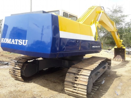 KOMATSU 200 รุ่น5 สภาพพร้อมใช้งาน เครื่องดีค่ะ