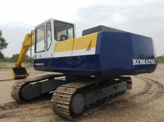 KOMATSU 200 รุ่น5 สภาพพร้อมใช้งาน เครื่องดีค่ะ