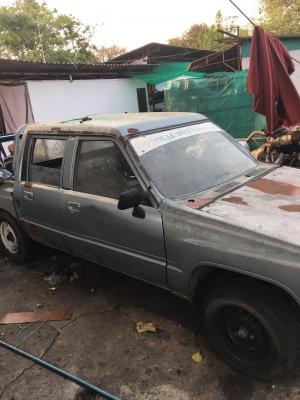 ขาย กะบะฮีโร่ 4 ประ หัวเก๋ง ช่วงล่าง ครบ ไม่มีทะเบียน