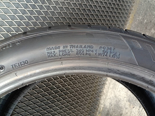 FALKEN FK452 275/35ZR20 ยางปี19 ราคาเส้นละ 8,000 บาท FALKEN FK452 275/35ZR20 ยางปี19 ราคาเส้นละ 8,000 บาท
