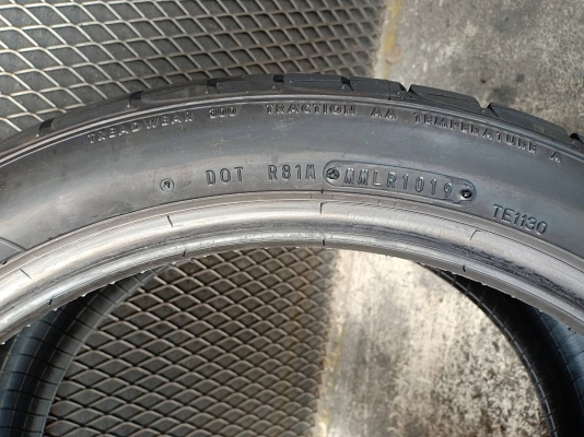 FALKEN FK452 275/35ZR20 ยางปี19 ราคาเส้นละ 8,000 บาท FALKEN FK452 275/35ZR20 ยางปี19 ราคาเส้นละ 8,000 บาท