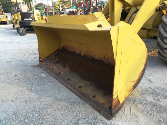 ขาย รถตักล้อยาง KOMATSU WA100-3 เครื่อง 6สูบ นำเข้าจากญี่ปุ่น โทร.090-986-2521 อ๊อบ
