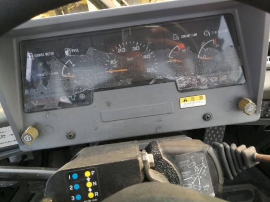 ขาย รถตักล้อยาง KOMATSU WA100-3 เครื่อง 6สูบ นำเข้าจากญี่ปุ่น โทร.090-986-2521 อ๊อบ