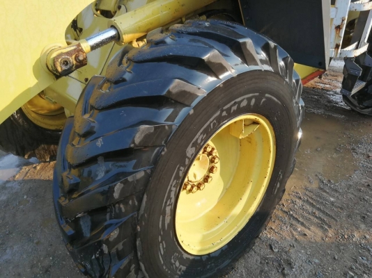 ขาย รถตักล้อยาง KOMATSU WA100-3 เครื่อง 6สูบ นำเข้าจากญี่ปุ่น โทร.090-986-2521 อ๊อบ