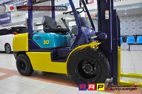 ขายรถโฟล์คลิฟท์มือสอง KOMATSU รุ่น FG30C-12-546366 นำเข้าจากประเทศญี่ปุ่น 100\% ไม่เคยใช้งานในไทย