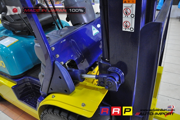 ขายรถโฟล์คลิฟท์มือสอง KOMATSU รุ่น FG30C-12-546366 นำเข้าจากประเทศญี่ปุ่น 100\% ไม่เคยใช้งานในไทย