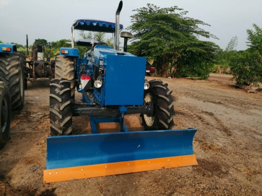 ขาย620000บาท6640คาลาโล่เกียกลางเล้มทะเบียนครบ