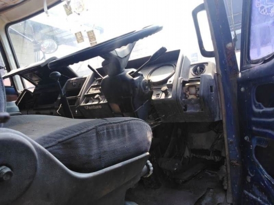 ขาย 850,000 รถยิงปูน ELBA 32 เมตร HINO SUMO FM226 เครื่อง P11C -320 แรง 2 เพลา สโลว์กลาง หัวเดิมบาง ยางดี คัสชีสวย เอกสารเล่มทะเบียน