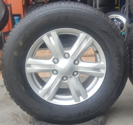 ขายล้อISUZU MU-Xขอบ17 ยางปี16  4 ล้อ