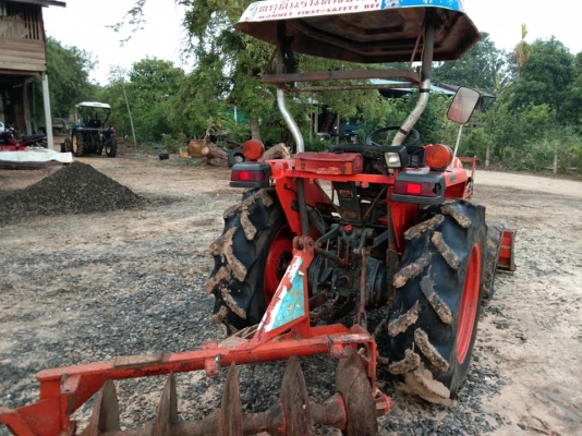 3408 แรงสวยๆๆ เครื่องดี ระบบไฮโดรลิคสมบูรณ์ อุปกรณ์ 2รายการ ดันหน้า พาลหลังสวย