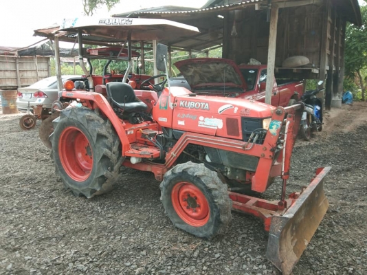 3408 แรงสวยๆๆ เครื่องดี ระบบไฮโดรลิคสมบูรณ์ อุปกรณ์ 2รายการ ดันหน้า พาลหลังสวย