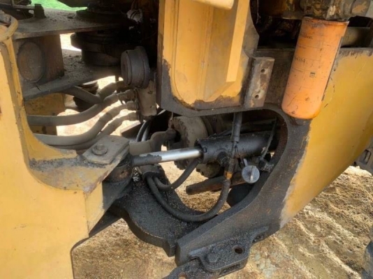 ขาย 385,000 รถตักล้อยาง CATTERPiLAR  924F  รถอยู่  นครปฐม โทร 0610710295  สนใจ รายการสินค้า อื่นๆ ที่ เว็ปไชค์ Truck2Hand https://www.truck2hand.com/index.php?actions=content/search&amp;member_id=136193  Facebook ส่วนตัวทัก Http://www.facebook.com/ToRoiet