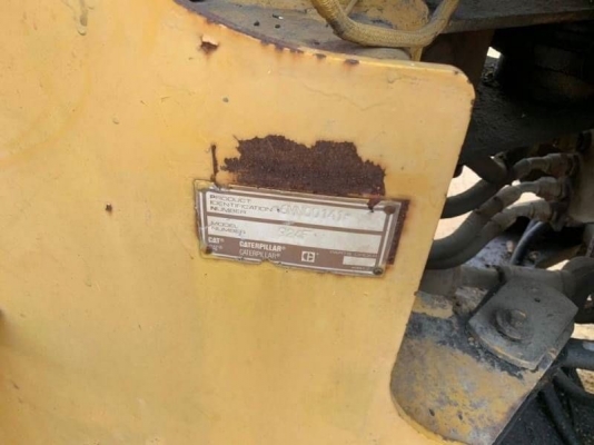 ขาย 385,000 รถตักล้อยาง CATTERPiLAR  924F  รถอยู่  นครปฐม โทร 0610710295  สนใจ รายการสินค้า อื่นๆ ที่ เว็ปไชค์ Truck2Hand https://www.truck2hand.com/index.php?actions=content/search&amp;member_id=136193  Facebook ส่วนตัวทัก Http://www.facebook.com/ToRoiet