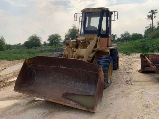 ขาย 385,000 รถตักล้อยาง CATTERPiLAR  924F  รถอยู่  นครปฐม โทร 0610710295  สนใจ รายการสินค้า อื่นๆ ที่ เว็ปไชค์ Truck2Hand https://www.truck2hand.com/index.php?actions=content/search&amp;member_id=136193  Facebook ส่วนตัวทัก Http://www.facebook.com/ToRoiet