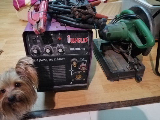 ตู้เชื่อมco2และเครื่องตัดไฟเบอร์