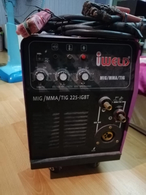 ตู้เชื่อมco2และเครื่องตัดไฟเบอร์