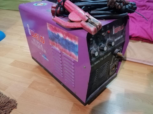 ตู้เชื่อมco2และเครื่องตัดไฟเบอร์