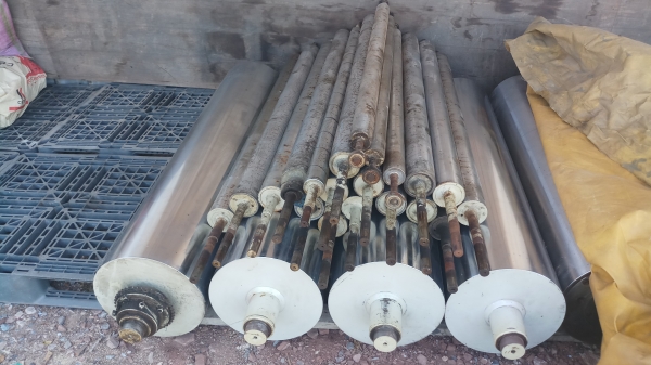 ลูกกลิ้งเหล็กมือ2